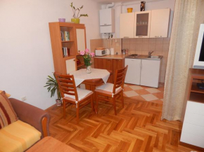 Отель Apartment Petrova  Загреб